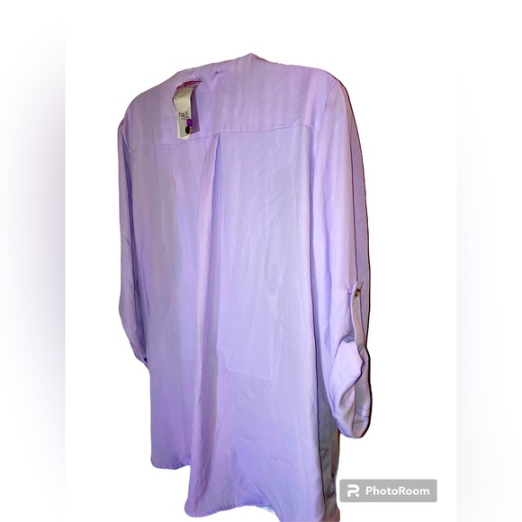 Lightweight Lilac Top NWT - Picture 2 of 4